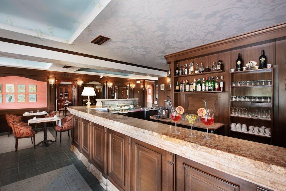 Hotel Residencia San Gregorio 3*