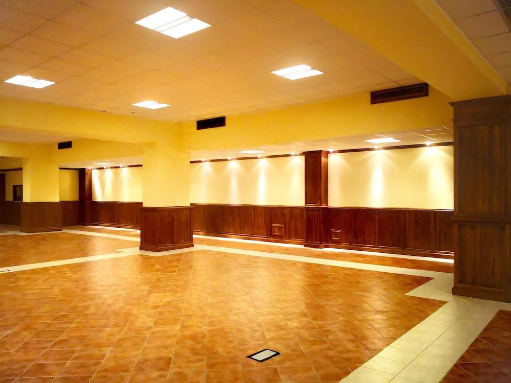 Hotel San Gregorio 3*